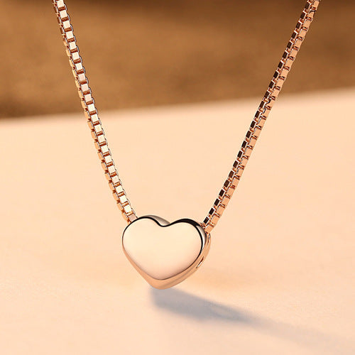 Collier d'amour minimaliste